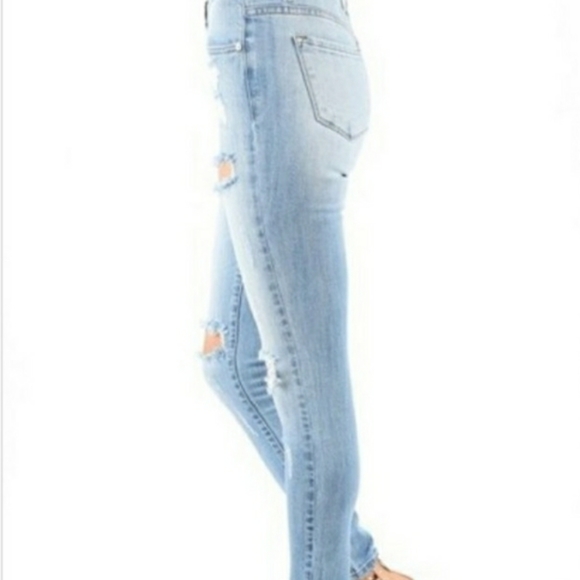 KANCAN Destroyed Light Washed Jeans - Picture 3 of 7